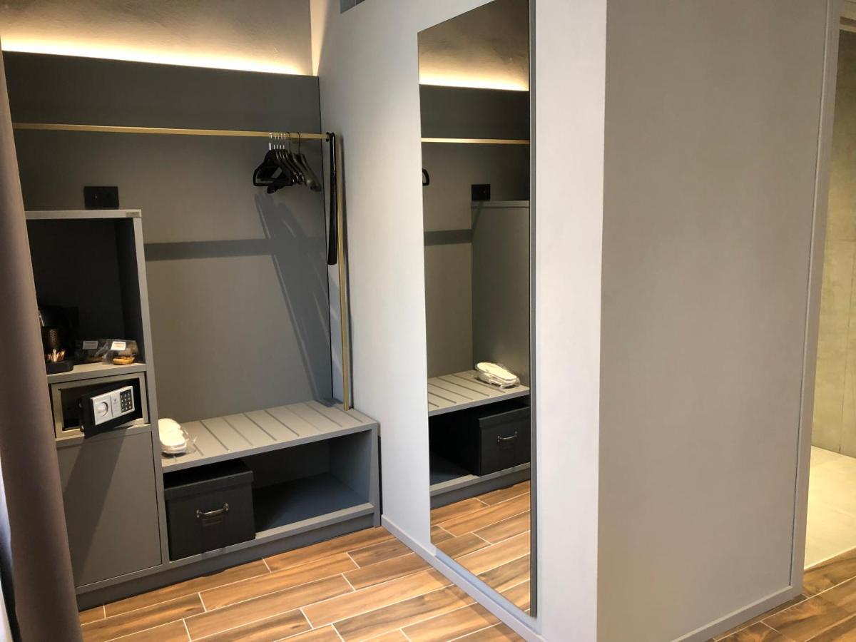 Materiaprima Camere-Rooms مانتوفا المظهر الخارجي الصورة