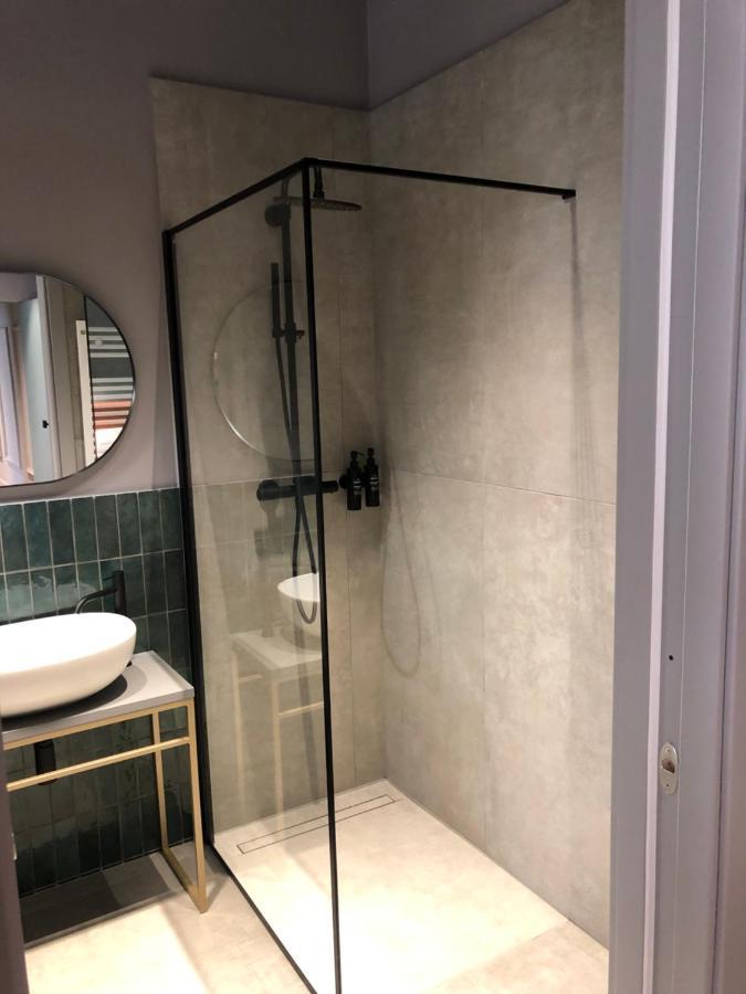 Materiaprima Camere-Rooms مانتوفا المظهر الخارجي الصورة