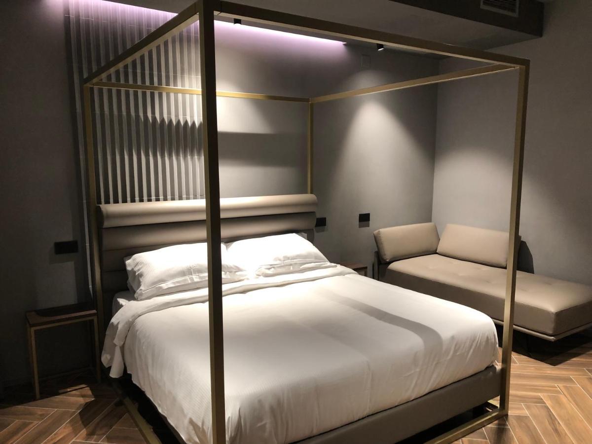 Materiaprima Camere-Rooms مانتوفا المظهر الخارجي الصورة